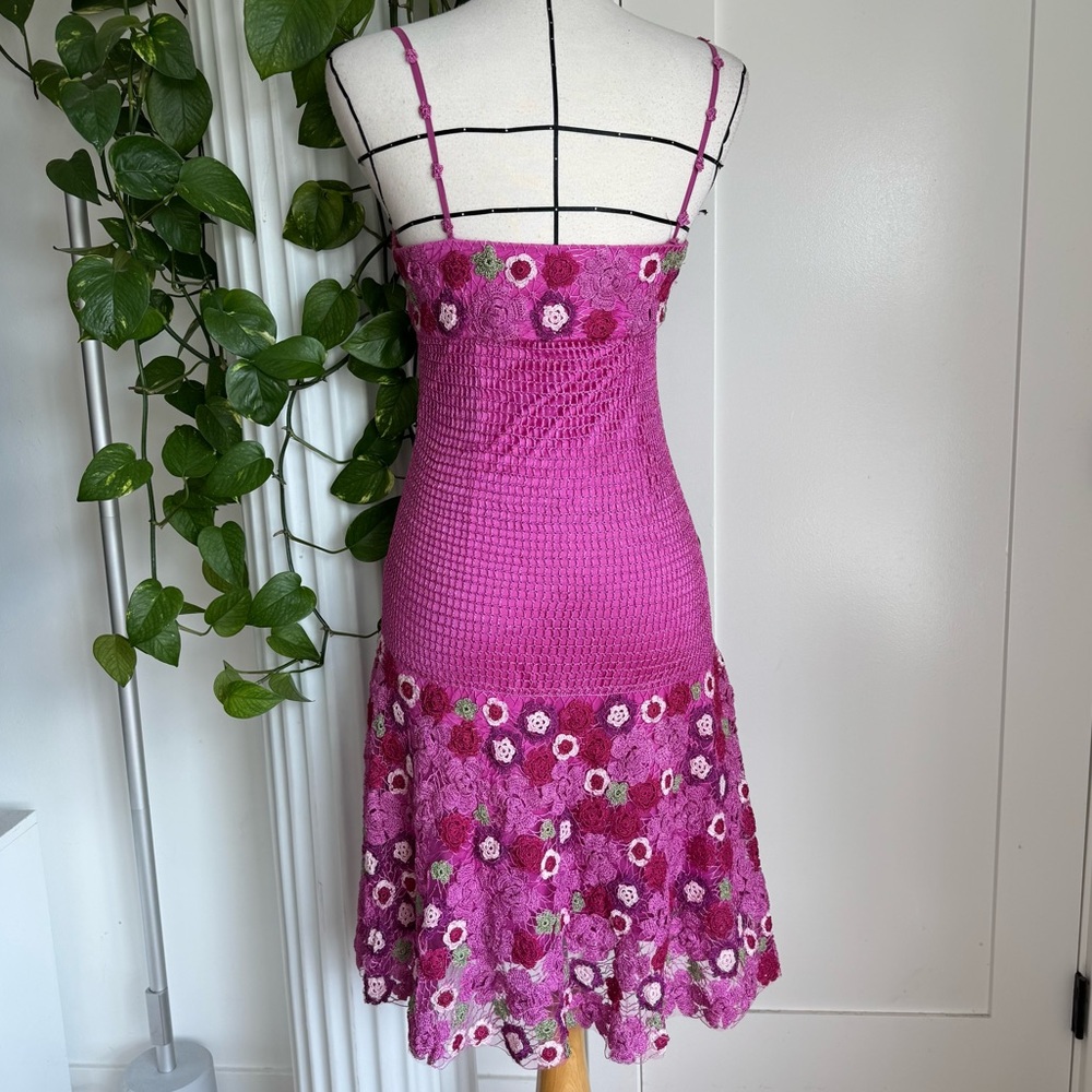 Sue Wong Fuchsia Crochet Floral Dress - Medium - Picture 3 of 5